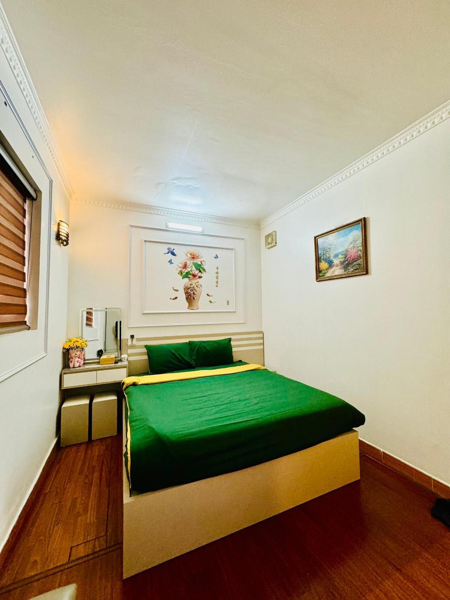 Il Divo Hostel & Spa Hanoï Extérieur photo