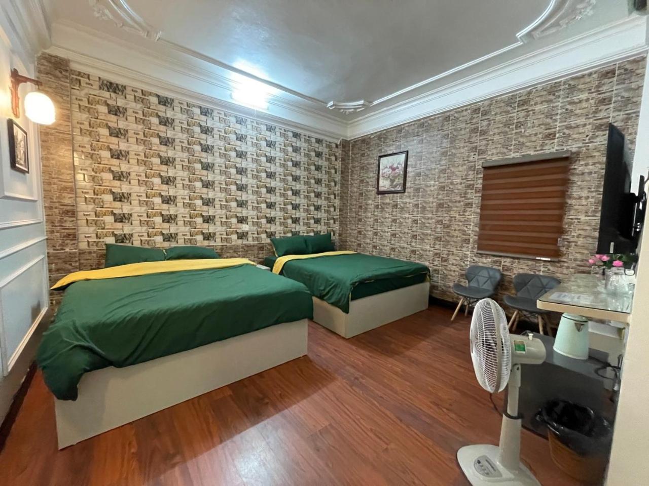 Il Divo Hostel & Spa Hanoï Extérieur photo