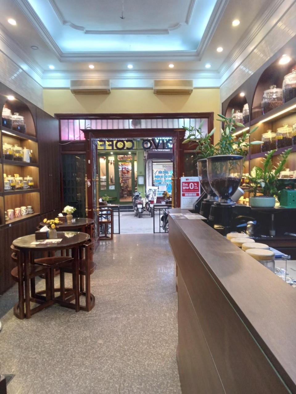 Il Divo Hostel & Spa Hanoï Extérieur photo