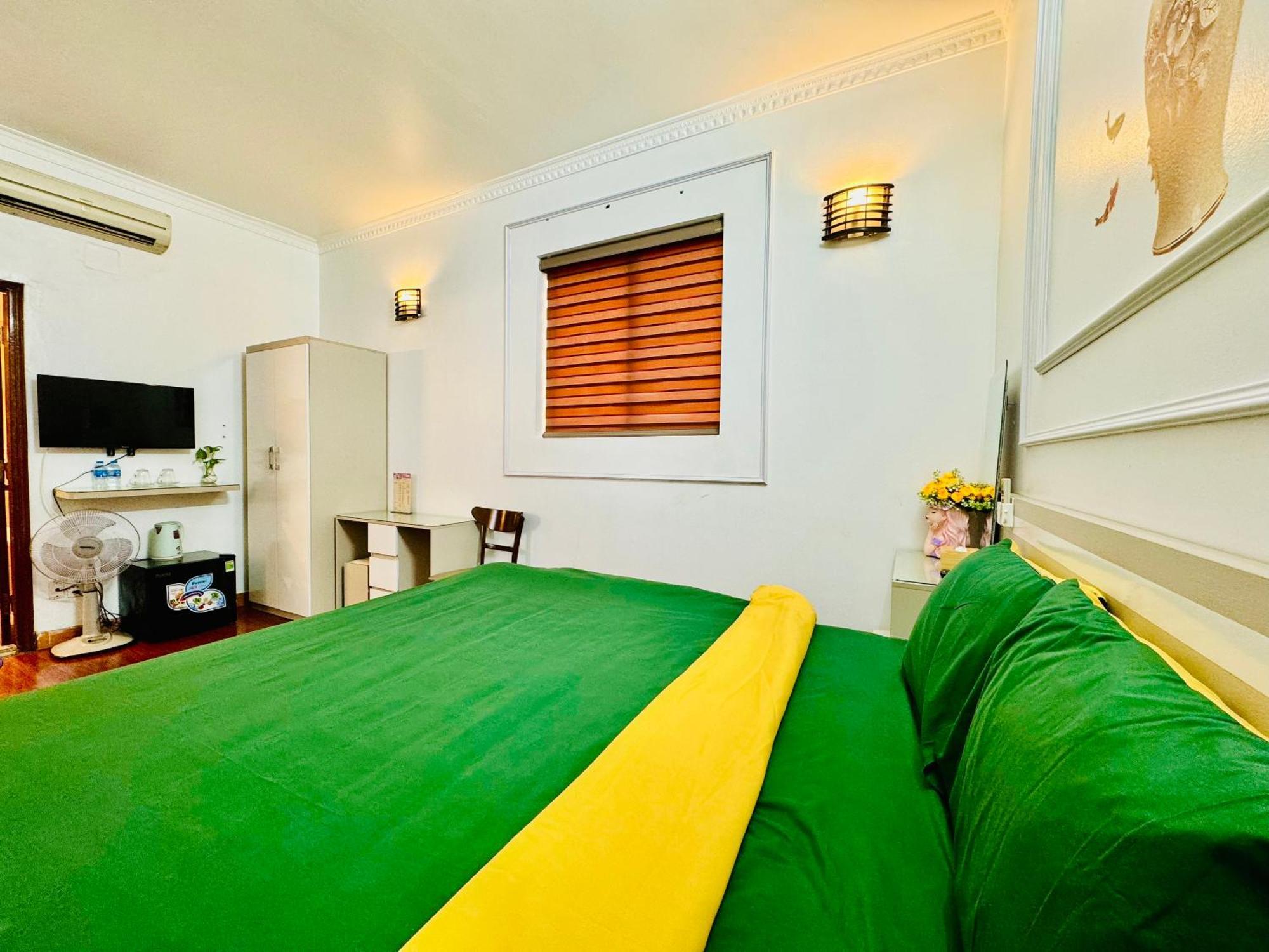 Il Divo Hostel & Spa Hanoï Extérieur photo